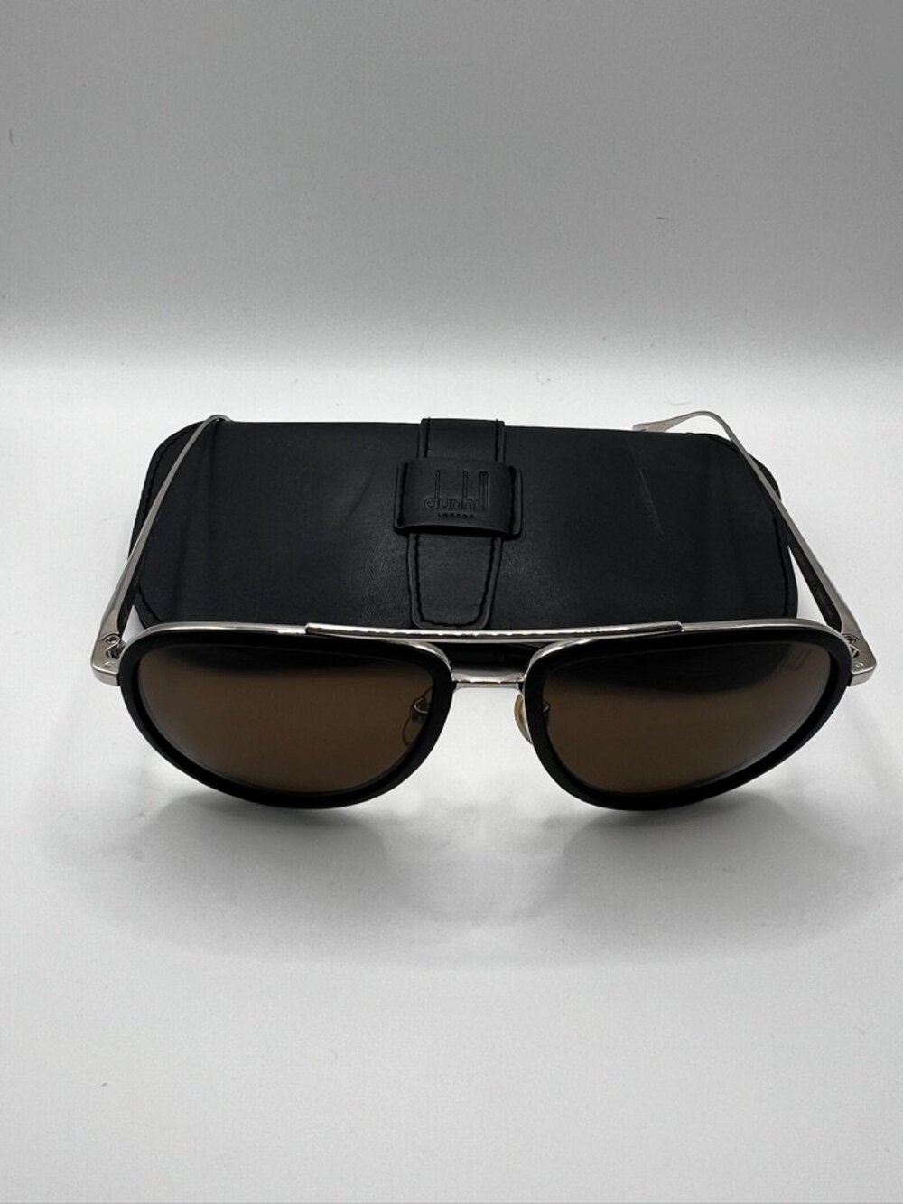 Dunhill Titanium Aviator Sunglasses – Case Included